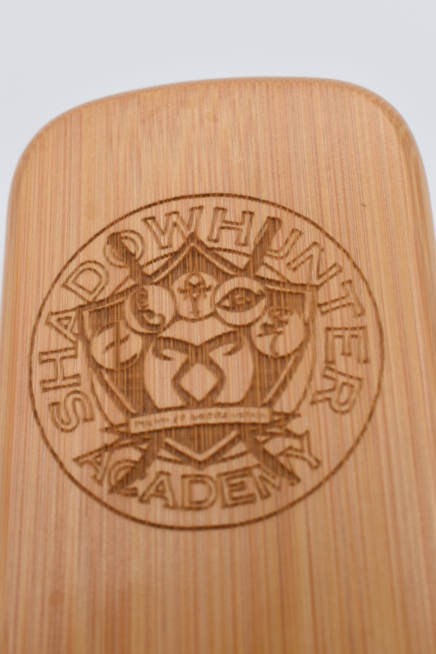 Brosse en bois gravée "Shadow"