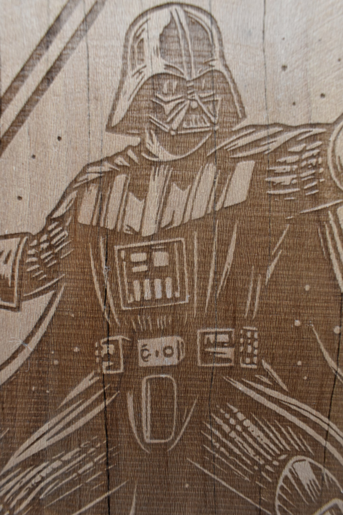 Tableau gravé en bois – Star Wars (Dark Vador)