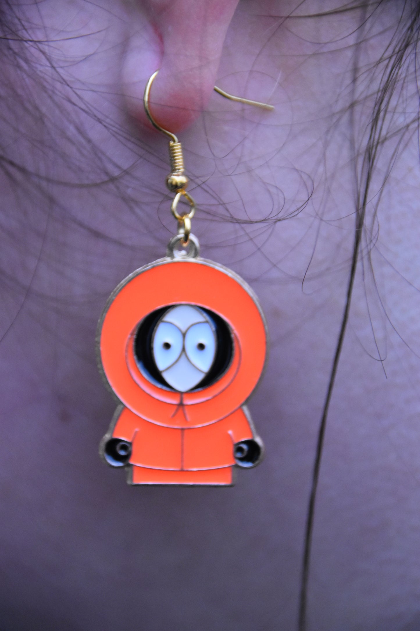 Boucles d’oreilles inspirées de Kenny – Style cartoon