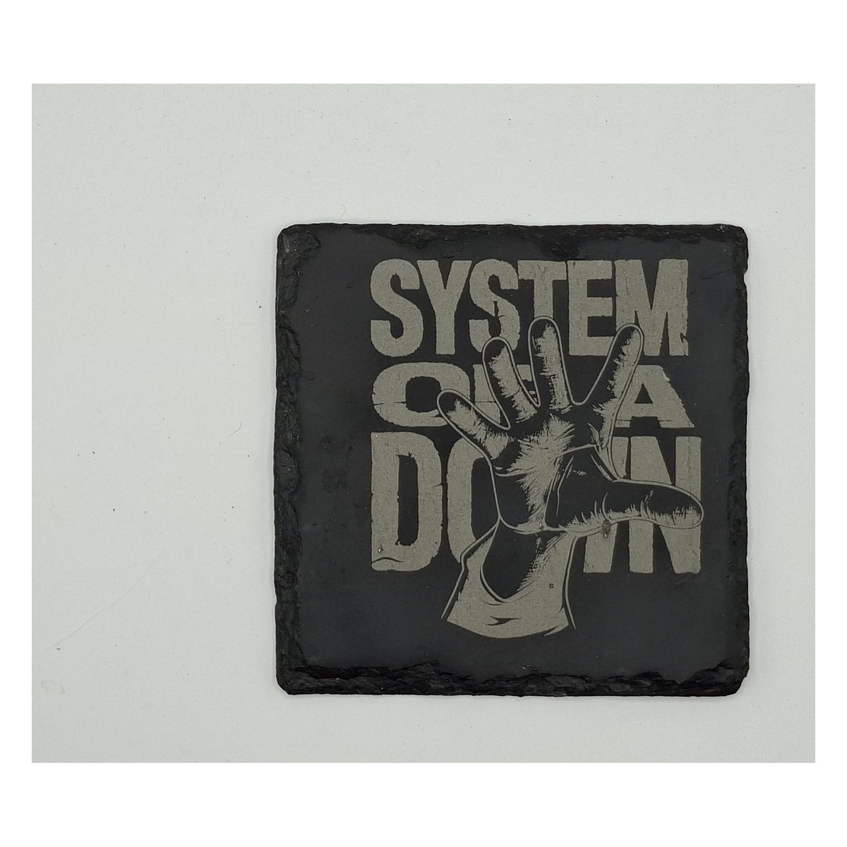 Sous-verre carré en ardoise gravée – System of a Down