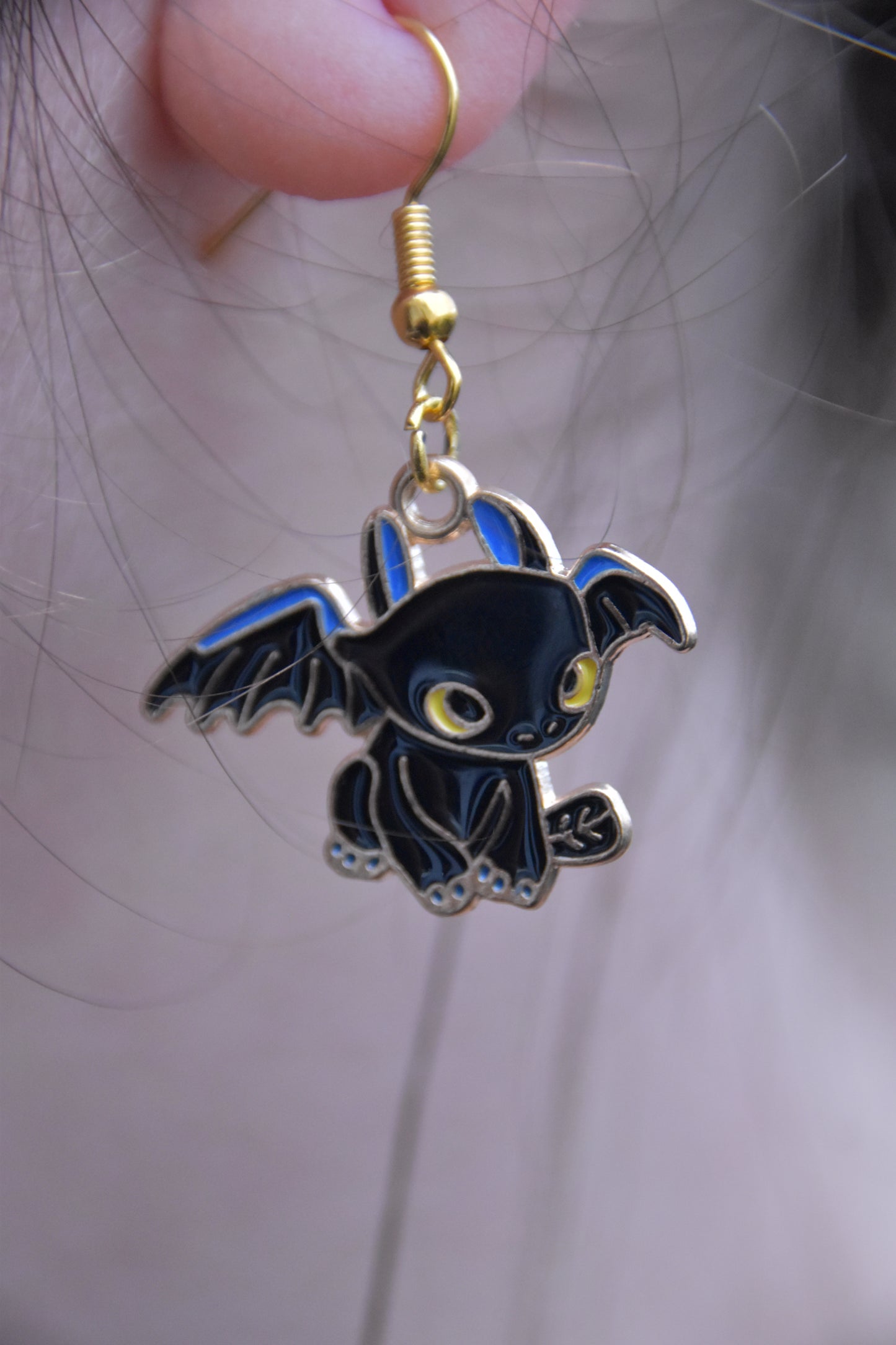 Boucles d’oreilles Krokmou & Furie blanche – Duo noir & blanc – Acier inoxydable