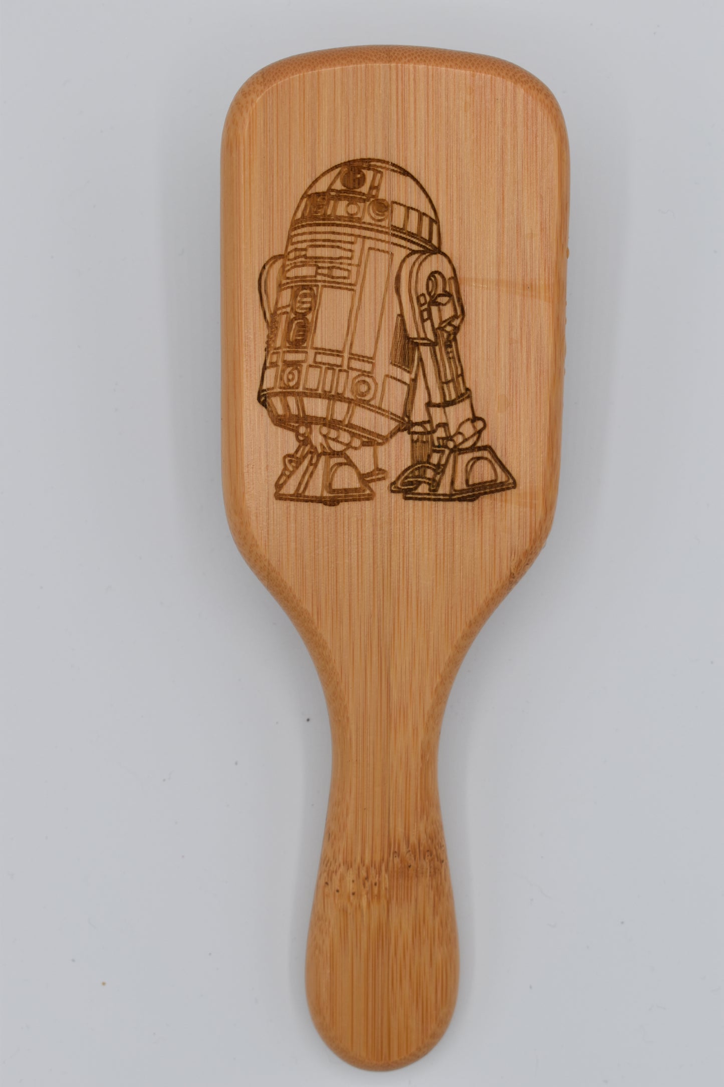 Brosse en bois gravée "Guerre des étoiles"