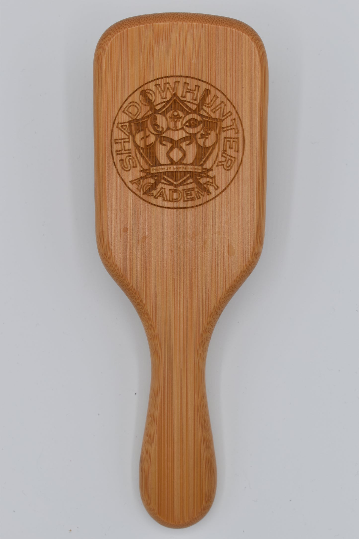 Brosse en bois gravée "Shadow"