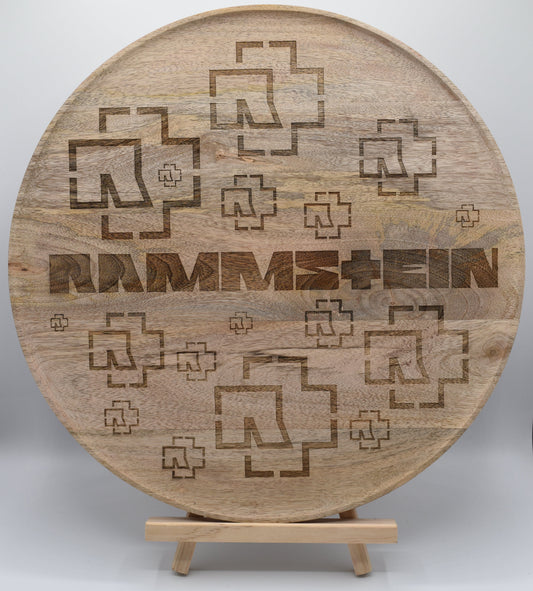 Plateau en bois gravé Rammstein logo