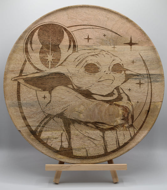 Plateau en bois gravé - Yoda