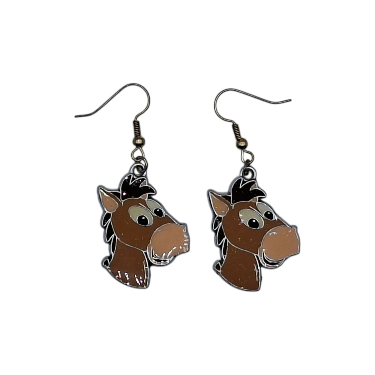 Boucles d’oreilles Pile-Poil inspirées de Toy Story sur fond blanc