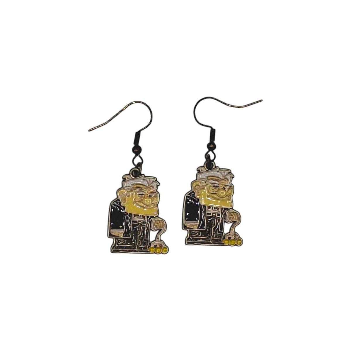 Boucles d’oreilles Carl Fredricksen inspirées de Là-haut, avec canne, sur fond blanc