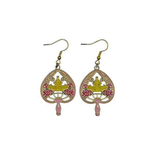 Boucles d’oreilles Aurore inspirées de La Belle au bois dormant, miroir avec diadème fleuri, sur fond blanc
