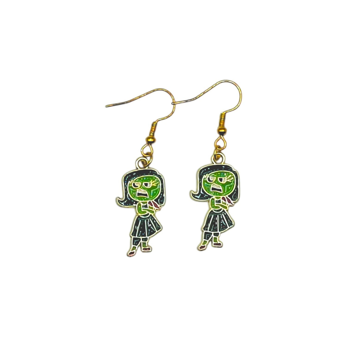 Boucles d’oreilles Dégoût inspirées de Vice-Versa, personnage vert en robe sombre, sur fond blanc