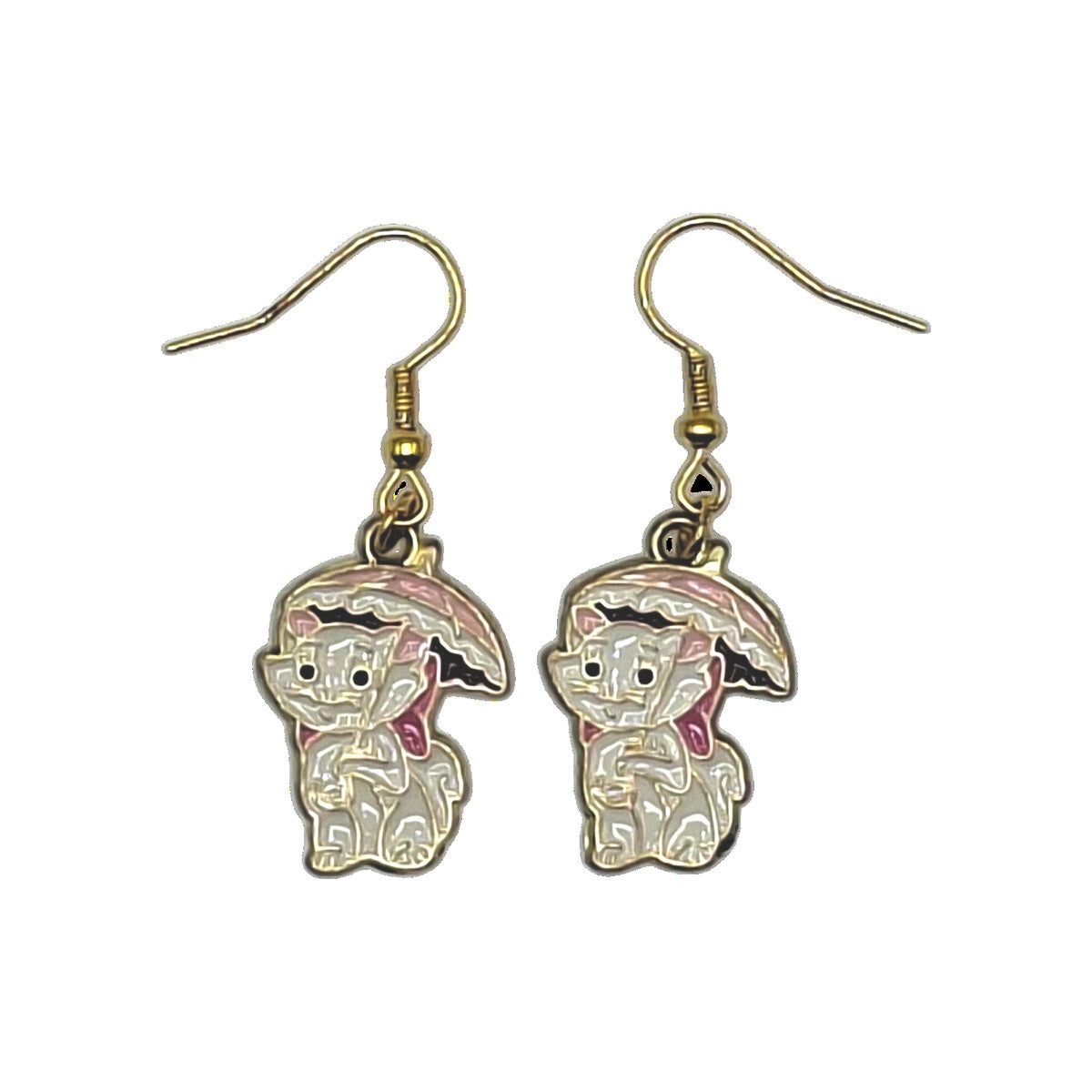 Boucles d’oreilles Marie inspirées des Aristochats sous un parapluie rose, crochets dorés, sur fond blanc