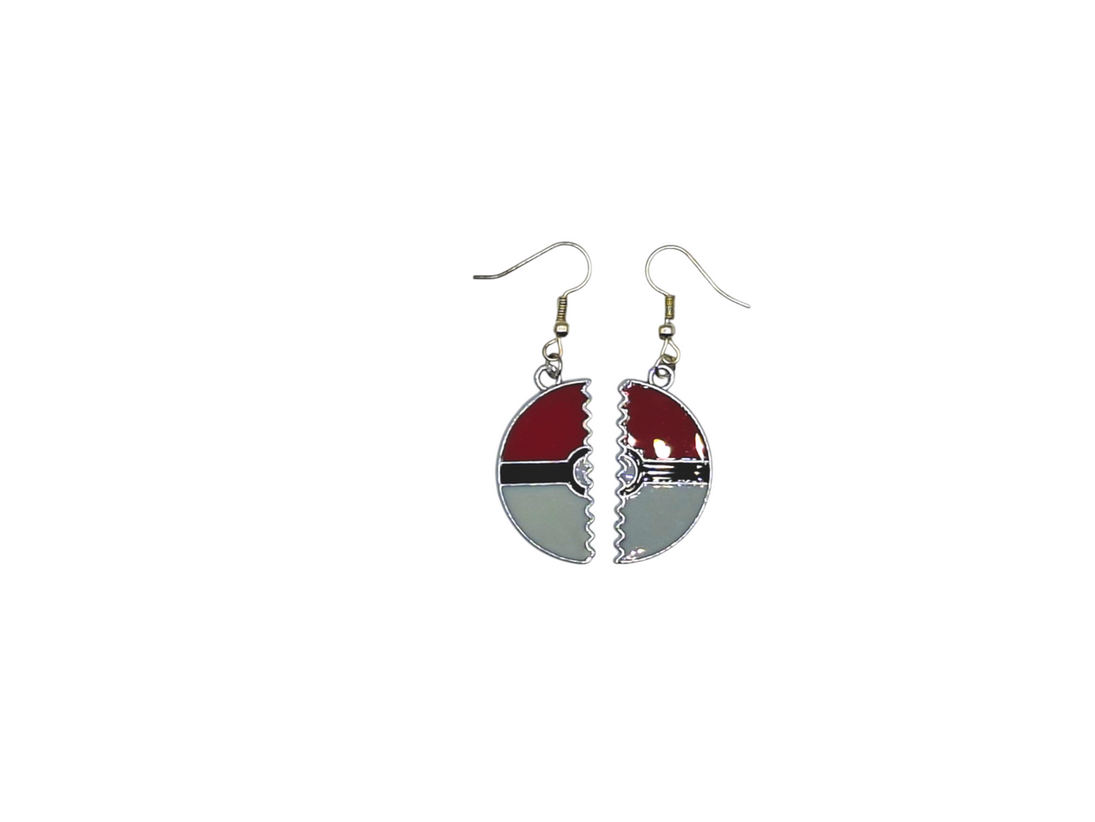 Boucles d’oreilles Poké Ball séparée en deux – Pokémon – Inox argenté – Created Artisan