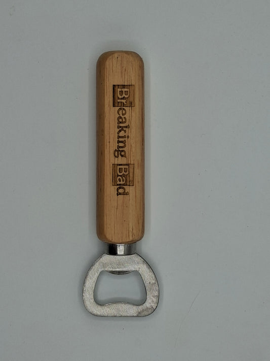 Décapsuleur en bois gravé inspiré de Breaking Bad