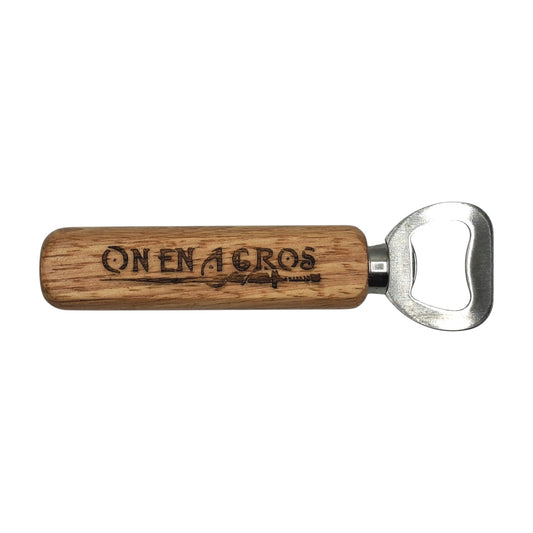 Décapsuleur en bois gravé inspiré de Kaamelott – On en a gros