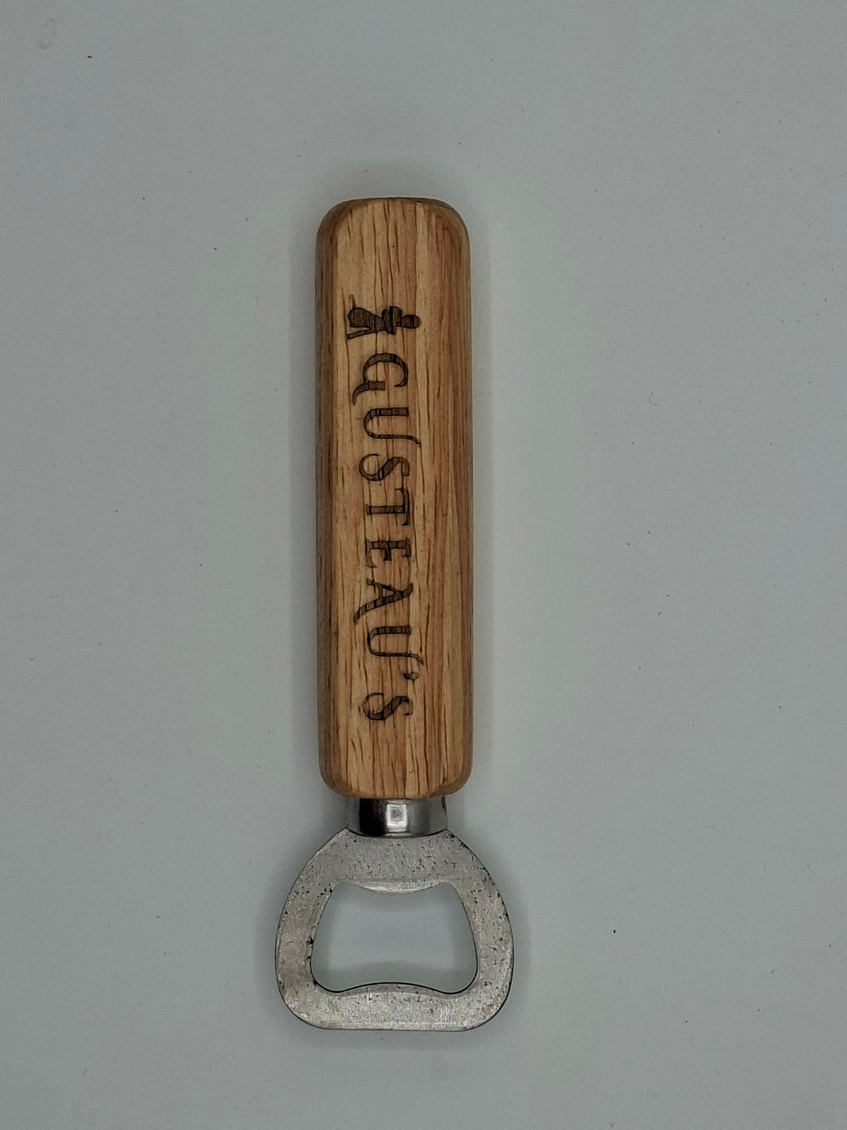 Décapsuleur en bois gravé inspiré de Ratatouille - Gusteau's
