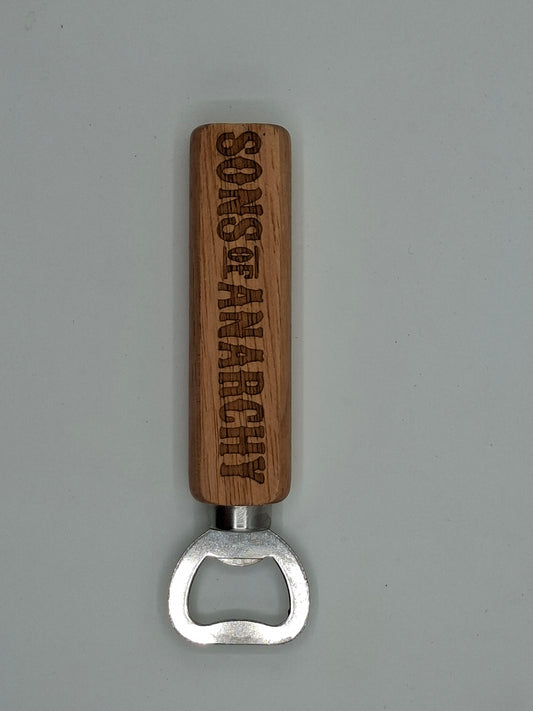 Décapsuleur en bois gravé inspiré de Sons of Anarchy