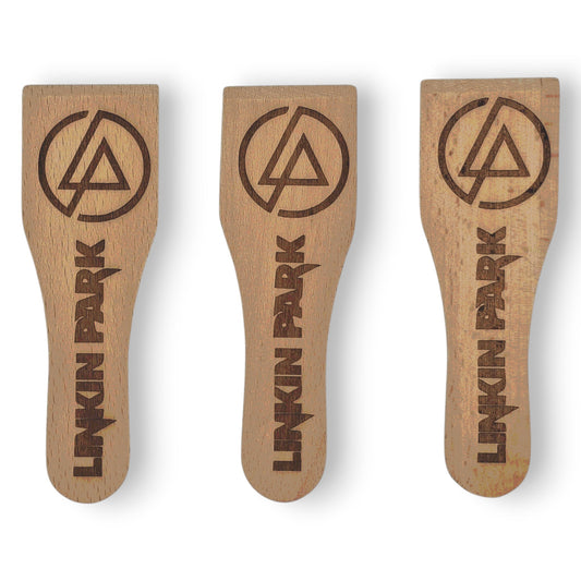 Racloirs à raclette en bois gravés inspirés de Linkin Park – modèles 1 à 3