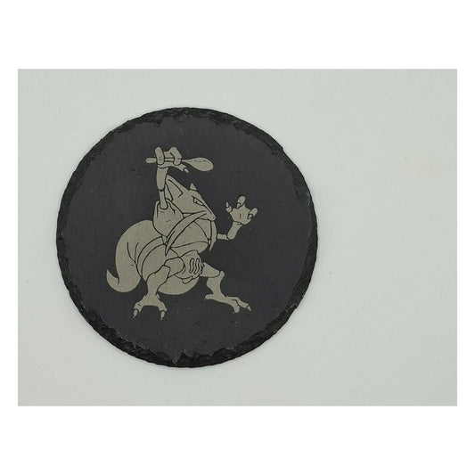 Sous-verre rond en ardoise gravée – Mulan – Mushu