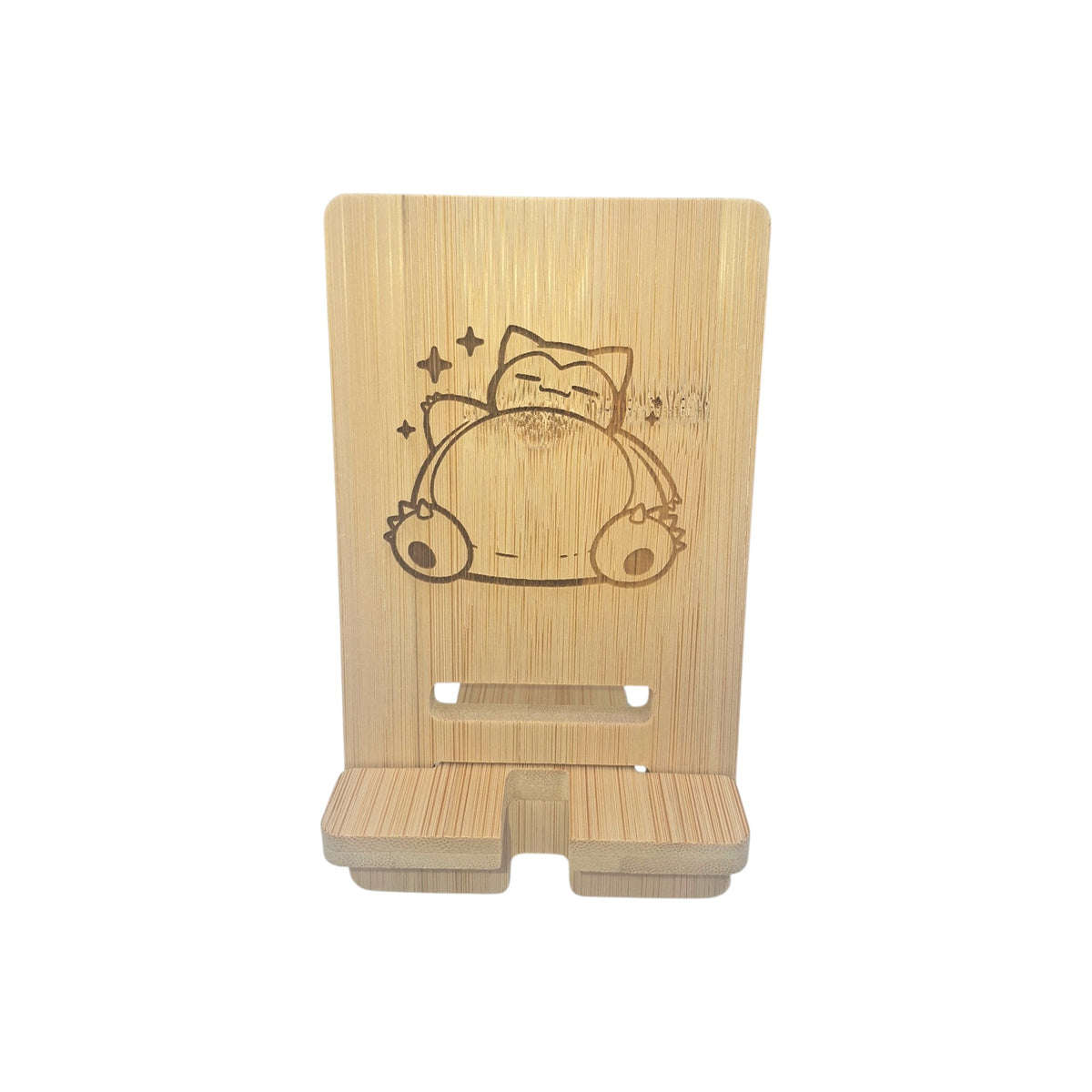 Support smartphone en bois gravé – Pokémon – Ronflex – Created Artisan